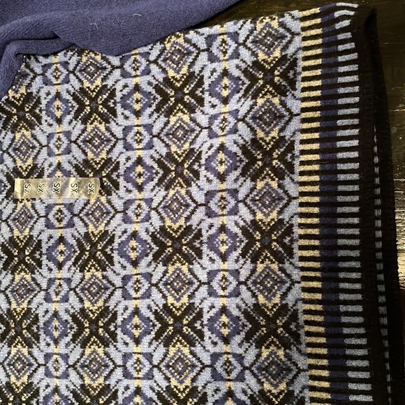 NWT New w/ Tag Men's UniqloxJW Anderson Blue Abstract Print Turtleneck Sweater - Picture 5 of 13